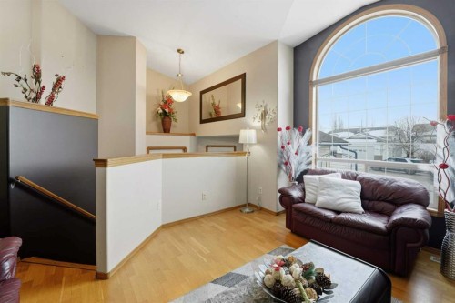 22 Lampard Crescent, Red Deer, AB - Indoor Photo Showing Living Room