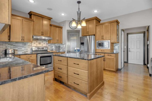 33 Sisson Avenue, Red Deer, AB 