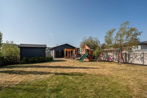 26 Van Horn Close, Red Deer, AB - Outdoor