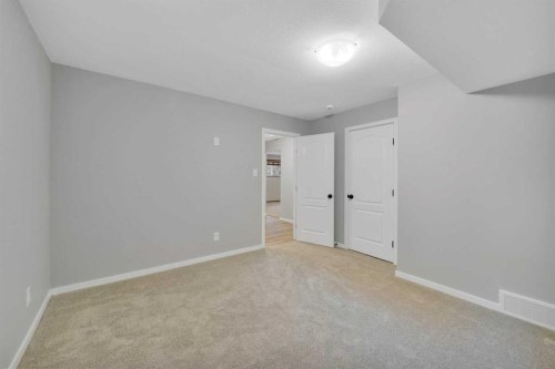 132 Illingworth Close, Red Deer, AB - Indoor Photo Showing Other Room