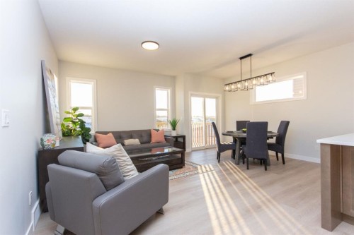 41 Terra Close, Red Deer, AB - Indoor Photo Showing Living Room