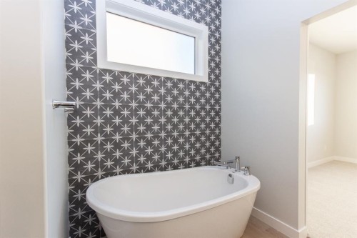 41 Terra Close, Red Deer, AB - Indoor Photo Showing Bathroom