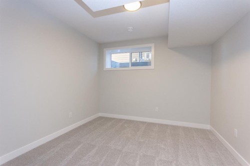 41 Terra Close, Red Deer, AB - Indoor Photo Showing Other Room