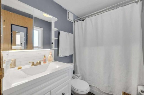 1007-7050 Gray Drive, Red Deer, AB 