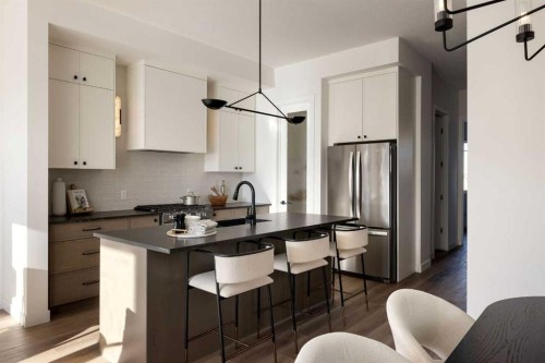 55 Creekview Avenue Sw, Calgary, AB - Indoor Photo Showing Kitchen With Upgraded Kitchen