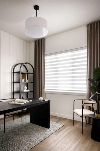 55 Creekview Avenue Sw, Calgary, AB - Indoor Photo Showing Other Room