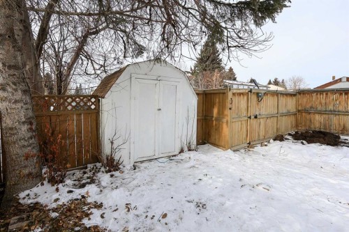 70 Mclevin Crescent, Red Deer, AB - Outdoor
