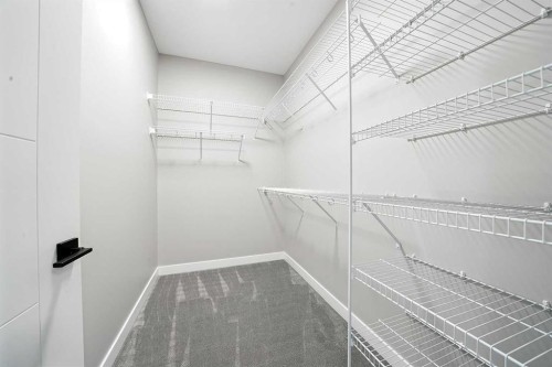 25 Murphy Close, Blackfalds, AB - Indoor With Storage