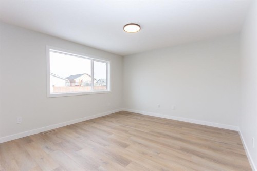 208 Augustus Way, Penhold, AB - Indoor Photo Showing Other Room