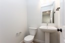 208 Augustus Way, Penhold, AB  - Indoor Photo Showing Bathroom 