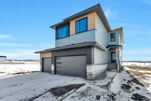 19 Everson Close, Red Deer, AB - Outdoor