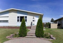 46 Wells Street  Red Deer, AB T4N 5Y3