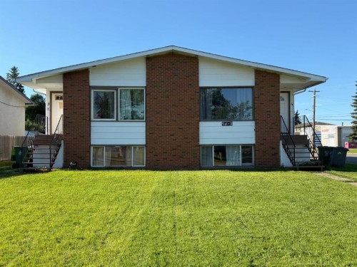 5402 54 Avenue  Ponoka, AB T4J 1L9