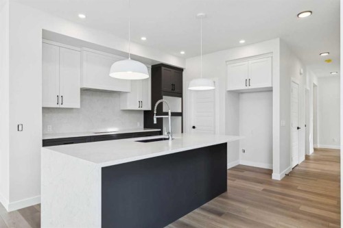 79 Versant Rise Sw, Calgary, AB - Indoor Photo Showing Kitchen