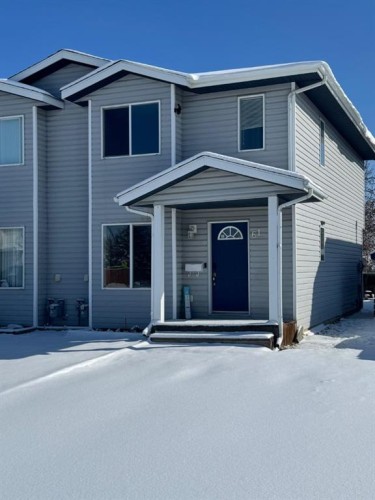 61 Lakeview Close, Blackfalds, AB - Outdoor