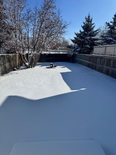 61 Lakeview Close, Blackfalds, AB - Outdoor