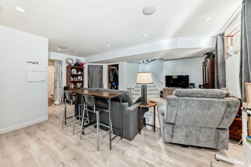 20 Bowman Circle, Sylvan Lake, AB - Indoor