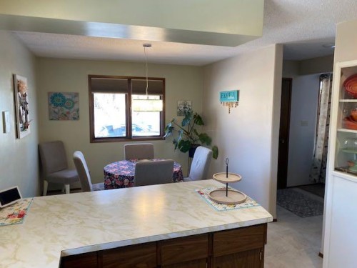 5809 43 Avenue, Camrose, AB - Indoor Photo Showing Dining Room