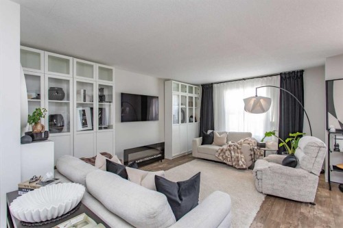 4-20 Jacobs Close, Red Deer, AB 