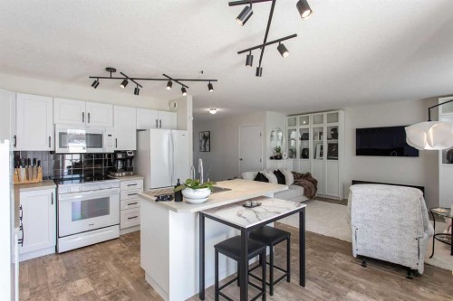 4-20 Jacobs Close, Red Deer, AB 