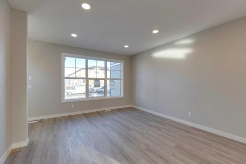 315 Fireside Drive, Cochrane, AB - Indoor Photo Showing Other Room