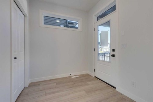 371 Fireside Drive, Cochrane, AB - Indoor Photo Showing Other Room