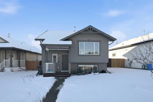5807 44 Avenue  Rocky Mountain House, AB T4T 0A1