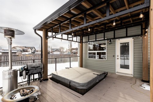 4828 55 Boulevard Close, Innisfail, AB - Outdoor With Exterior