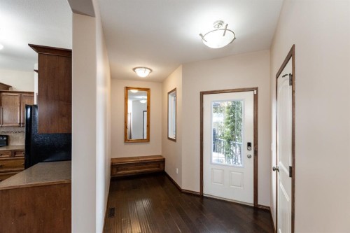 4828 55 Boulevard Close, Innisfail, AB - Indoor Photo Showing Other Room