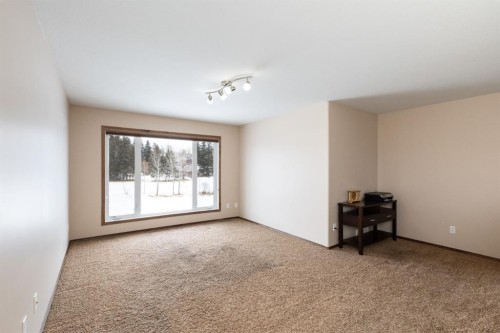 4828 55 Boulevard Close, Innisfail, AB - Indoor