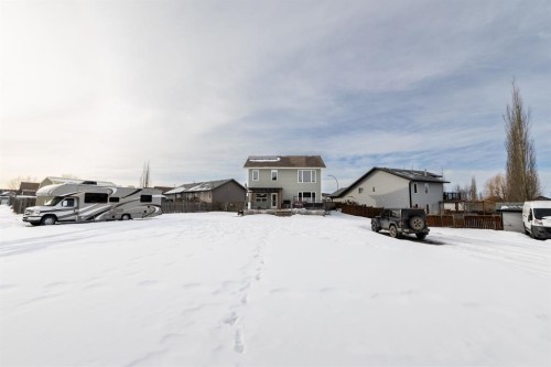 4828 55 Boulevard Close, Innisfail, AB - Outdoor