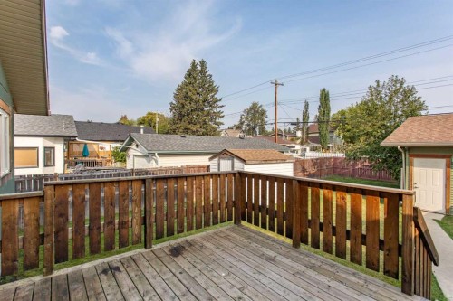 5422 49 Avenue, Lacombe, AB - Outdoor With Exterior