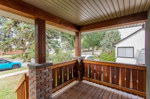 5422 49 Avenue, Lacombe, AB - Outdoor With Deck Patio Veranda With Exterior
