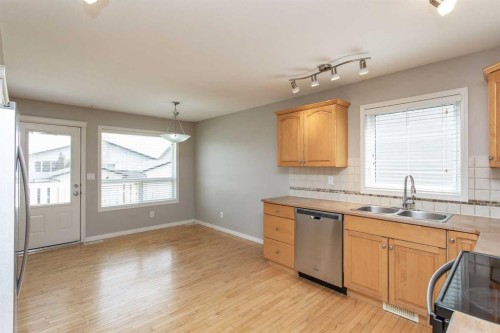 210 Lindsay Avenue, Red Deer, AB - Indoor Photo Showing Kitchen With Double Sink