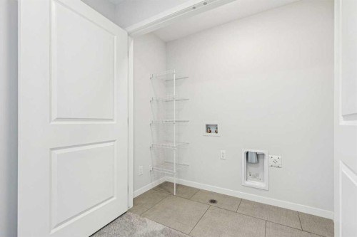 335 Herron Landing Ne, Calgary, AB - Indoor