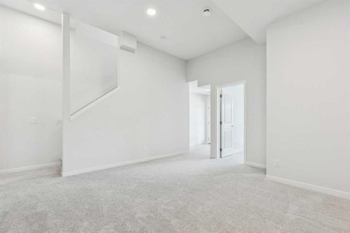 335 Herron Landing Ne, Calgary, AB - Indoor Photo Showing Other Room