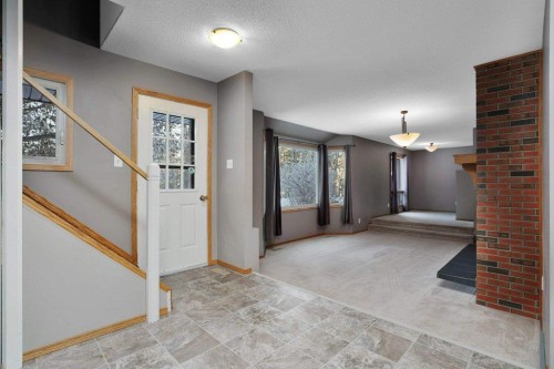 Rr 270, Rural Red Deer County, AB - Indoor Photo Showing Other Room