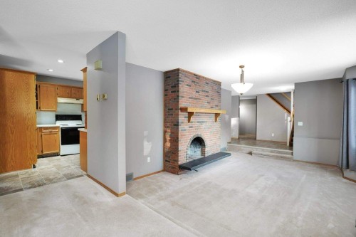 Rr 270, Rural Red Deer County, AB - Indoor With Fireplace