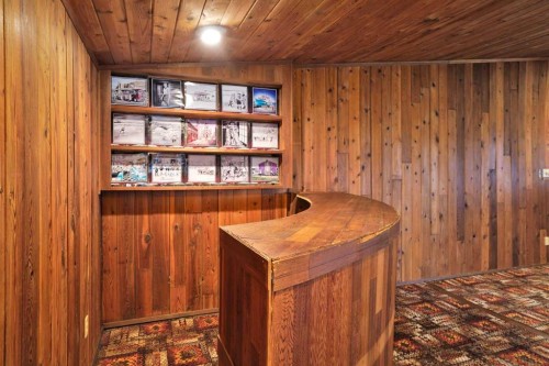 Rr 270, Rural Red Deer County, AB - Indoor Photo Showing Other Room