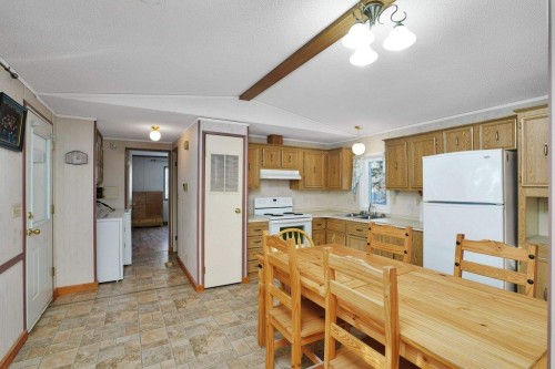 Rr 270, Rural Red Deer County, AB - Indoor Photo Showing Kitchen With Double Sink
