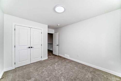 19 Lavelle Close, Red Deer, AB - Indoor Photo Showing Other Room