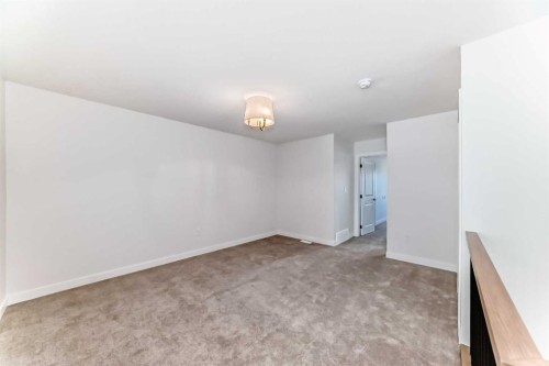19 Lavelle Close, Red Deer, AB - Indoor Photo Showing Other Room