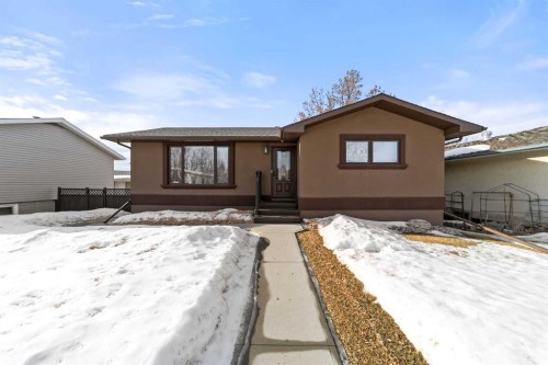 5304 56 Street  Camrose, AB T4V 2E4