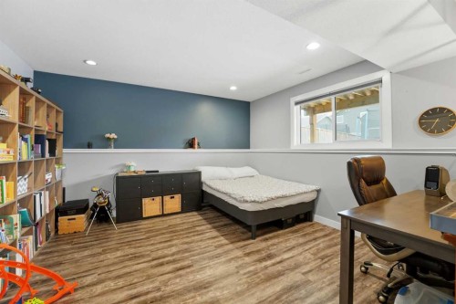 17 Vermont Close, Blackfalds, AB - Indoor Photo Showing Office