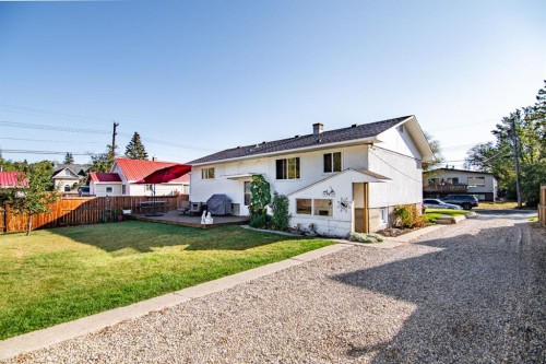 5914 56 Avenue, Red Deer, AB - Outdoor