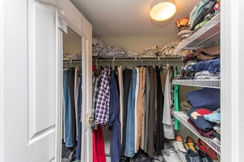 344-56 Carroll Crescent, Red Deer, AB - Indoor With Storage