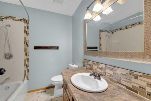 23 Barner Avenue, Red Deer, AB - Indoor Photo Showing Bathroom