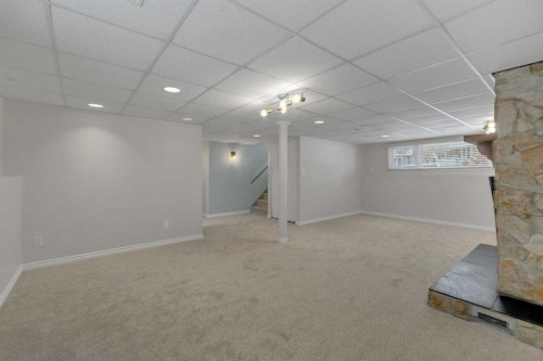 23 Barner Avenue, Red Deer, AB - Indoor