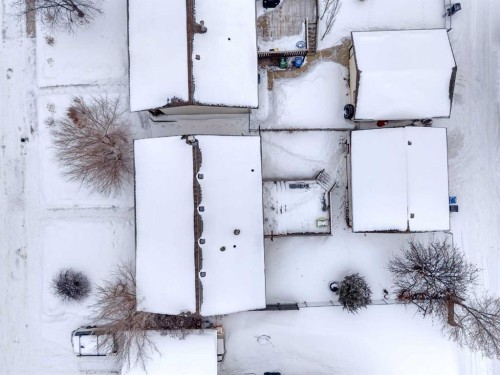 23 Barner Avenue, Red Deer, AB - Outdoor