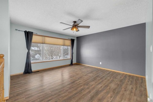23 Barner Avenue, Red Deer, AB - Indoor Photo Showing Other Room